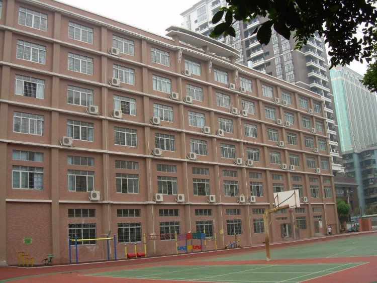 华阳小学