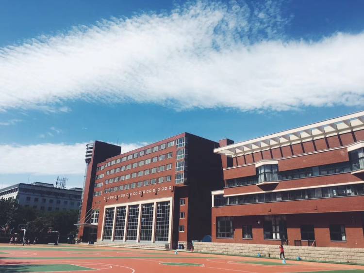 北京师范大学附属实验中学
