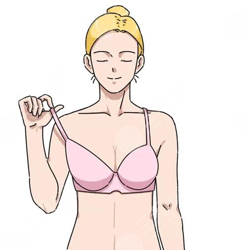 什么假体隆胸手感好些？